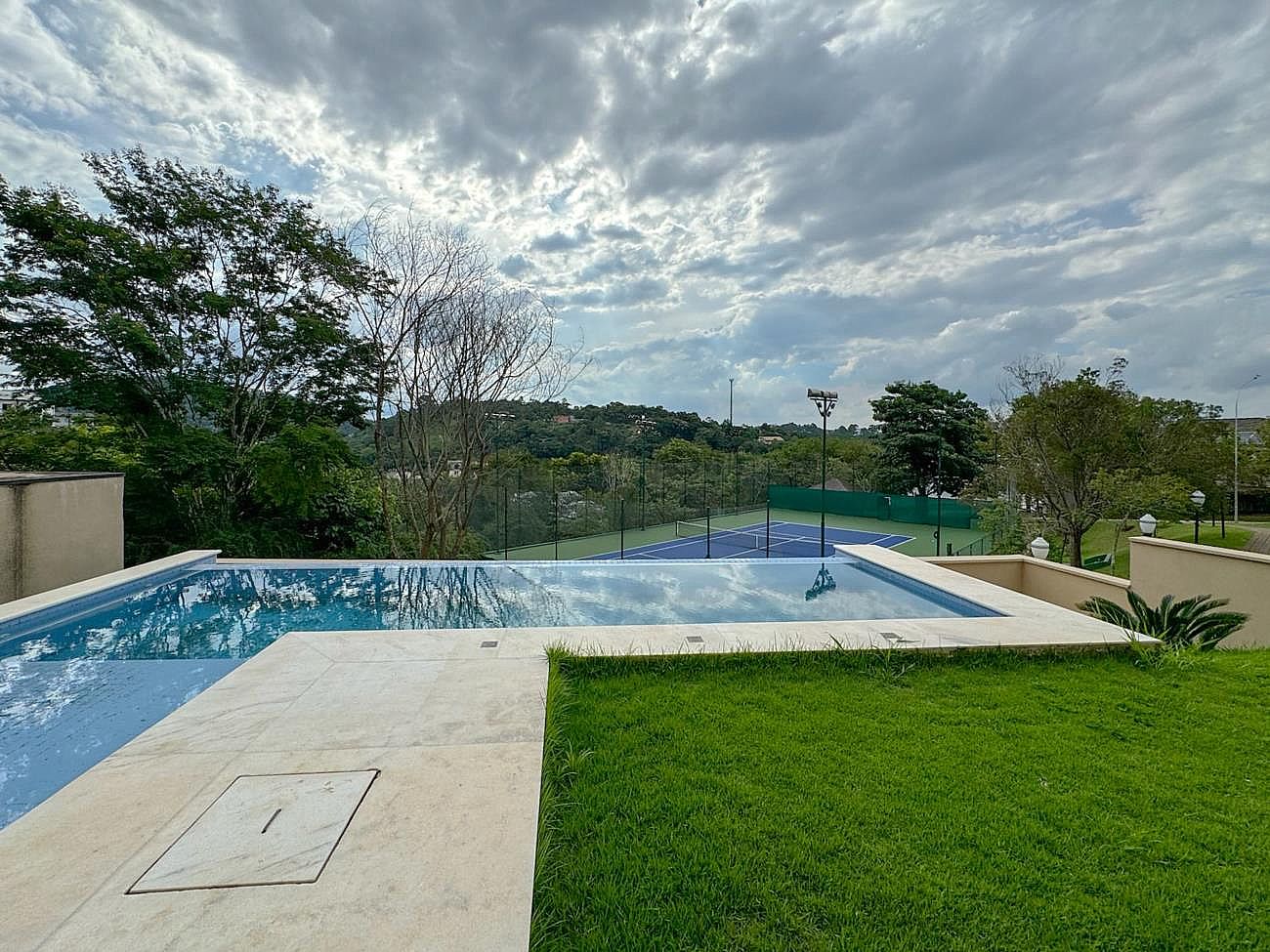 Casa de condomnio Santana de Parnaba  Alphaville  Residencial Gnesis 1
